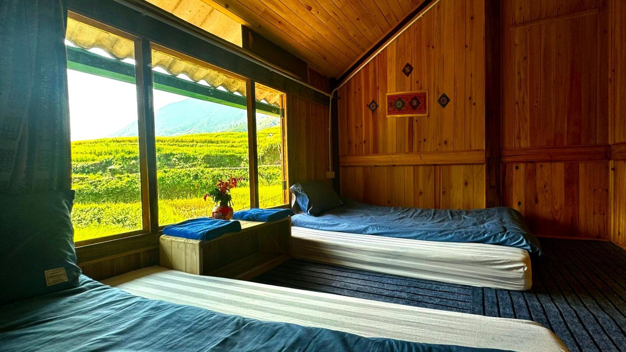River Mountain View Bed & Breakfast