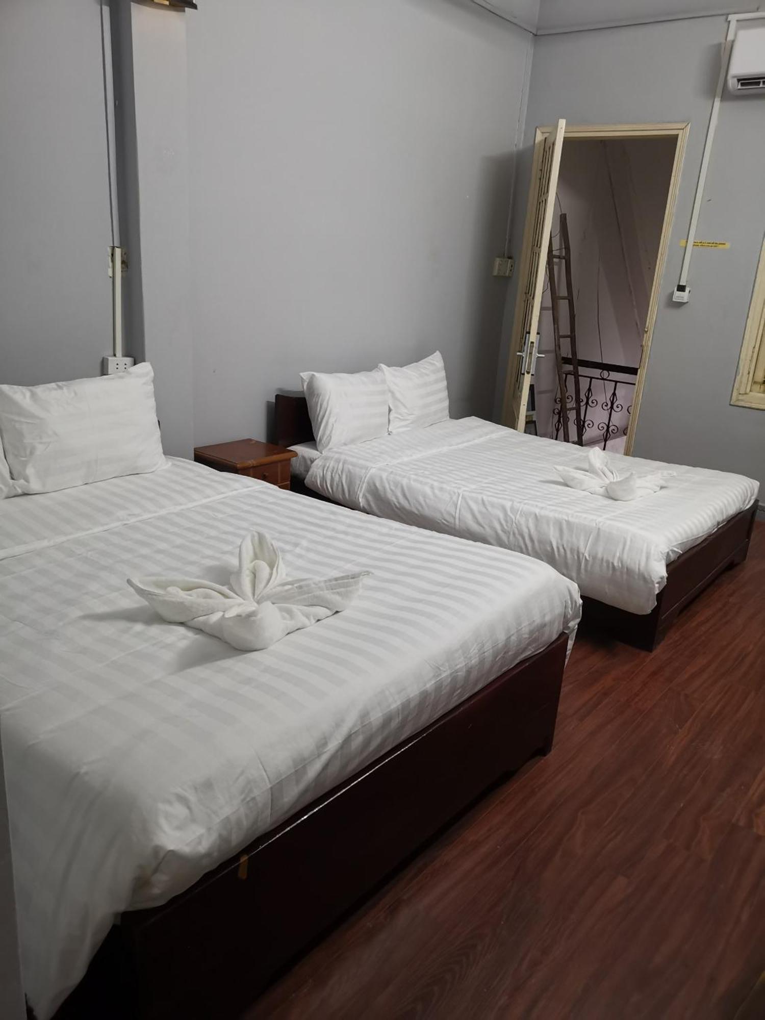 Hotel The La Renta & Hanoi