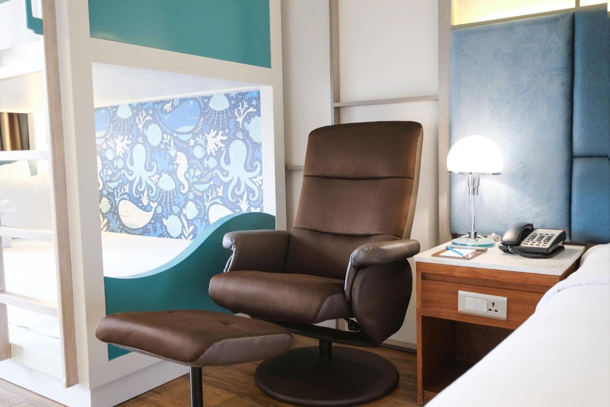 Seaesta Hotel 4*