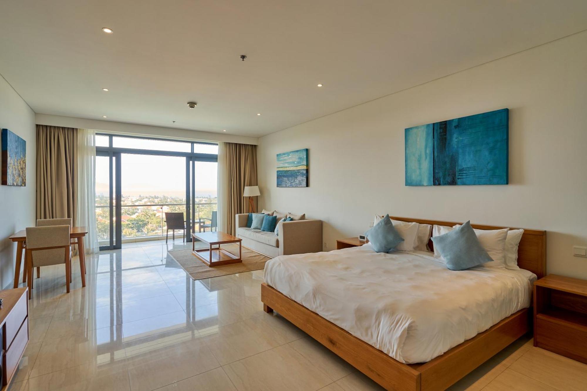 The Ocean Luxury