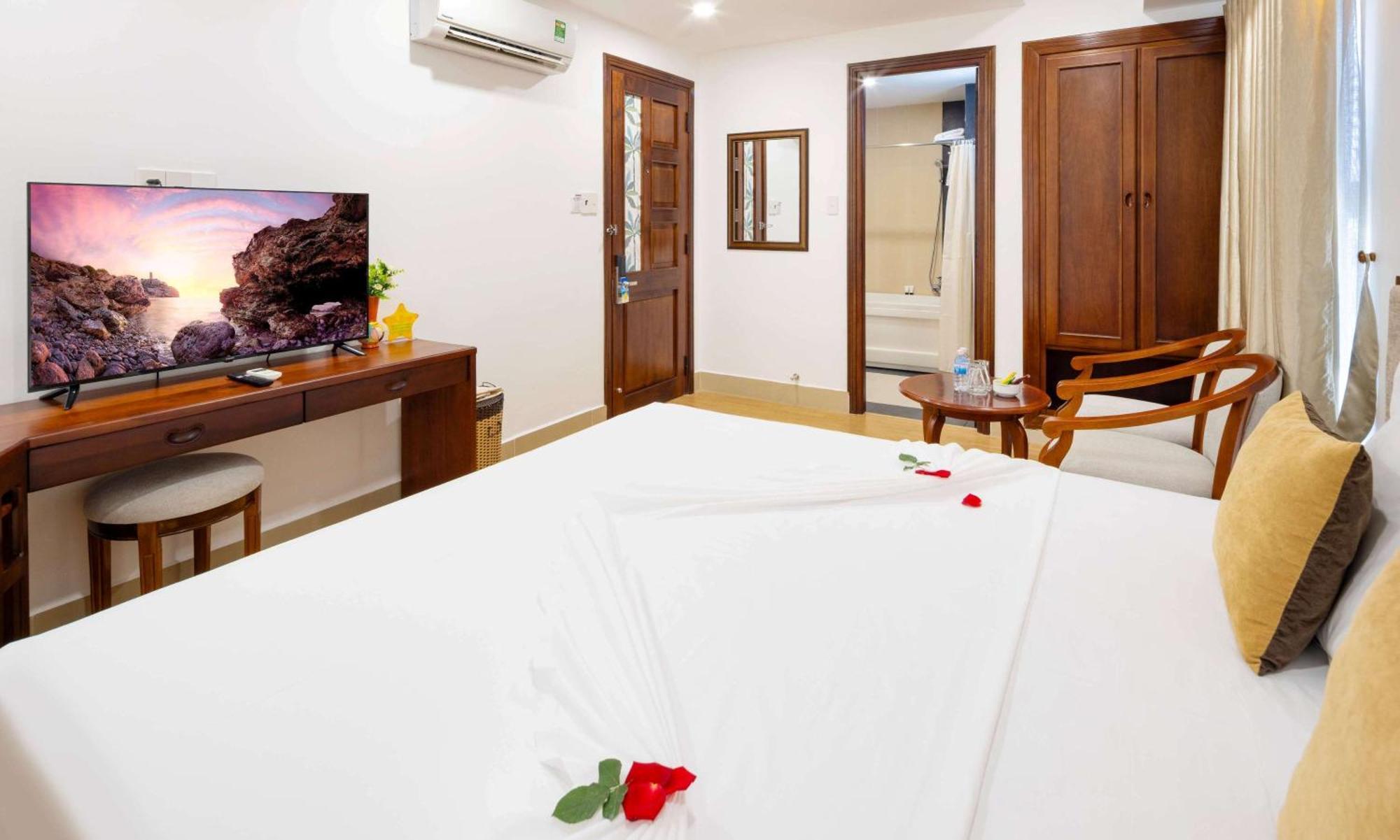 Hotel The Summer 4*