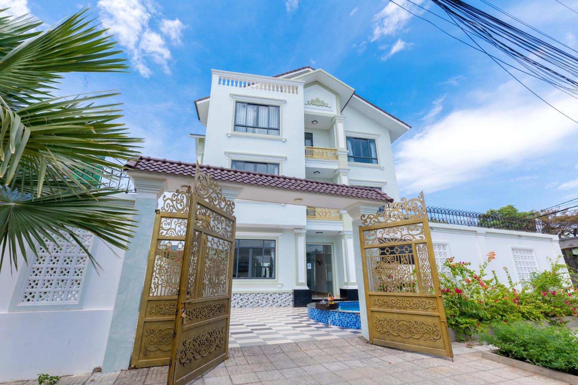 C2-53 Hoang My * Vung Tau