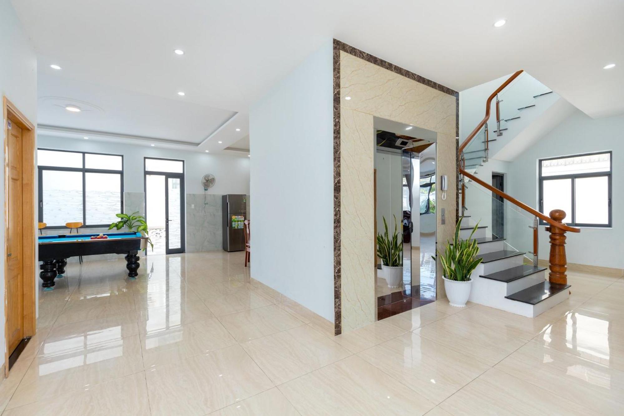 Villa C2-53 Hoang My