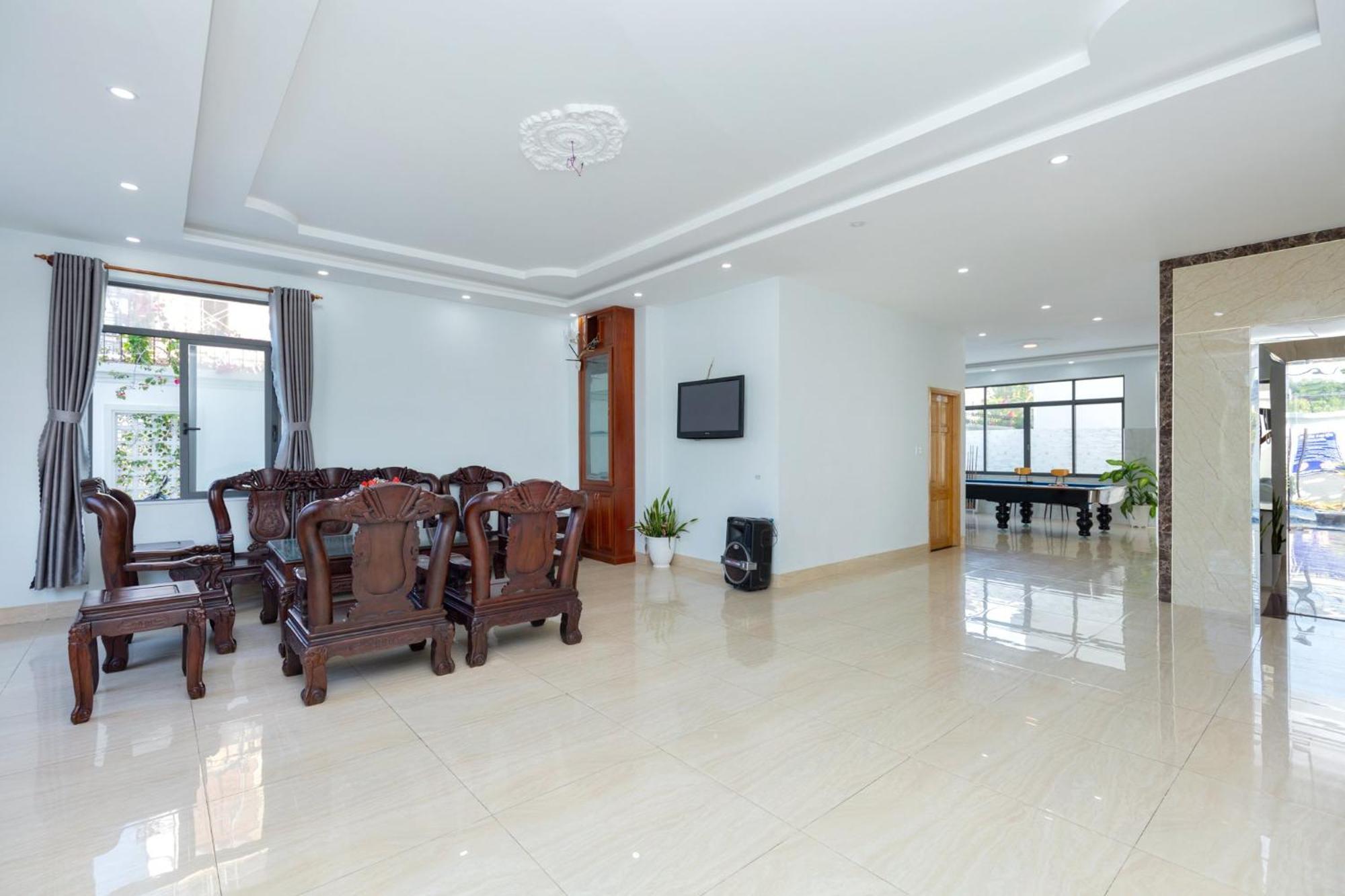 Villa C2-53 Hoang My