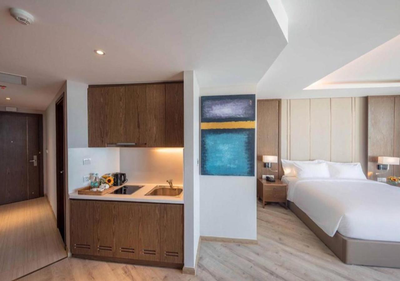 Panorama Sky Residences Apartment