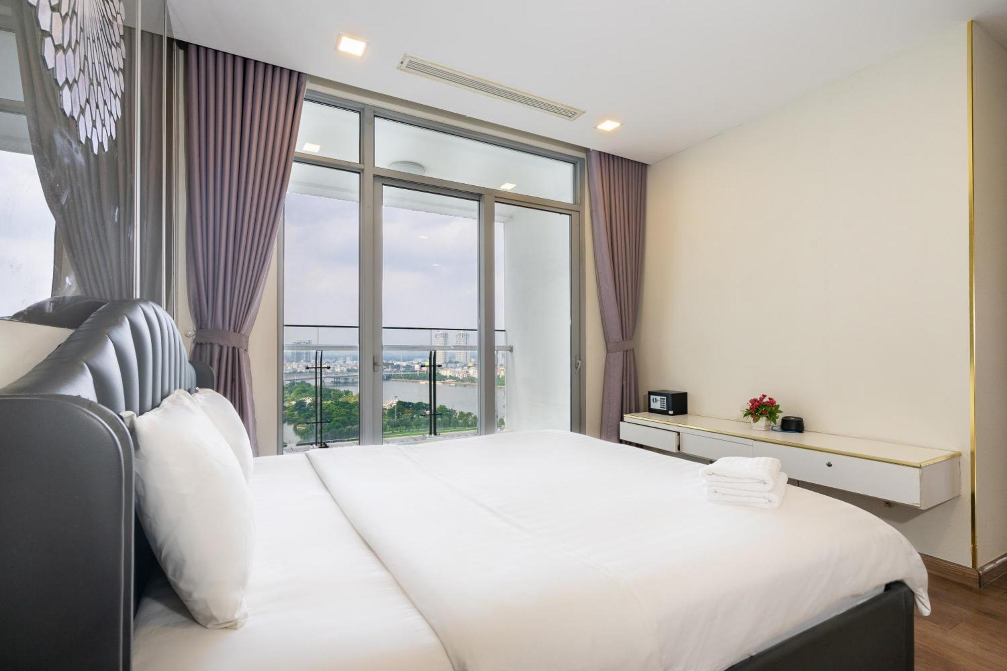 Vinhomes Luxury Art Condotel Căn hộ *