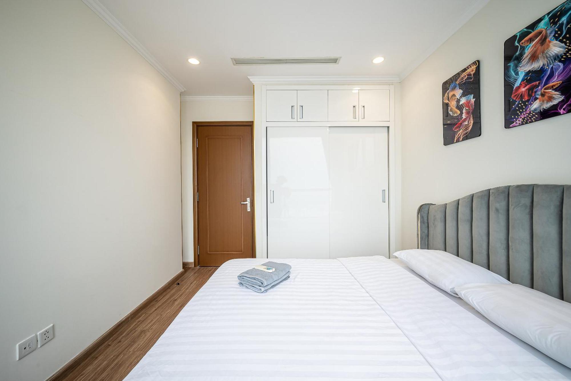 Căn hộ Vinhomes Luxury Art Condotel