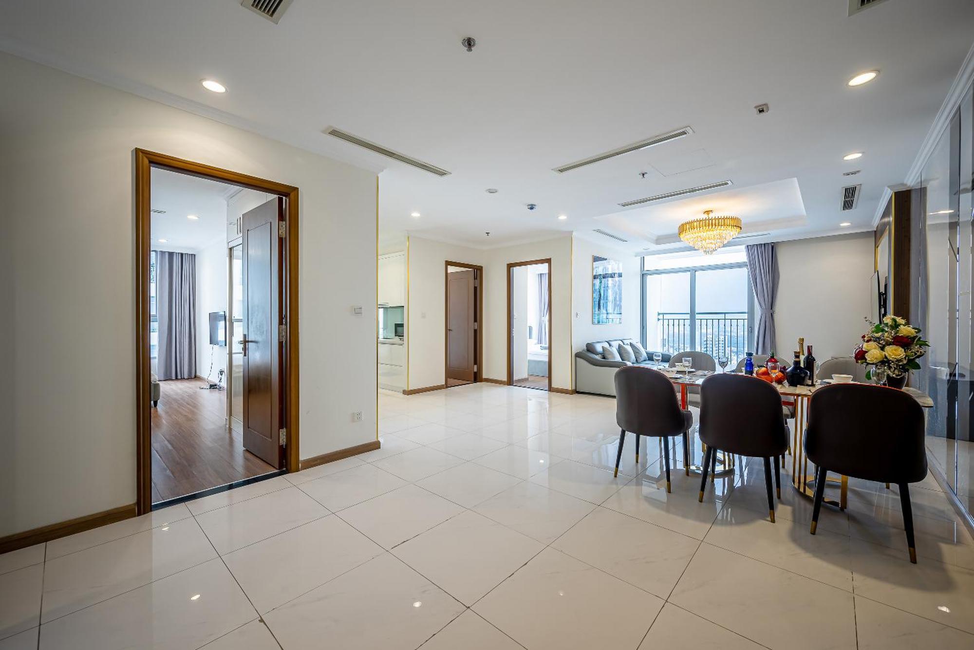 Vinhomes Luxury Art Condotel * TP. Hồ Chí Minh