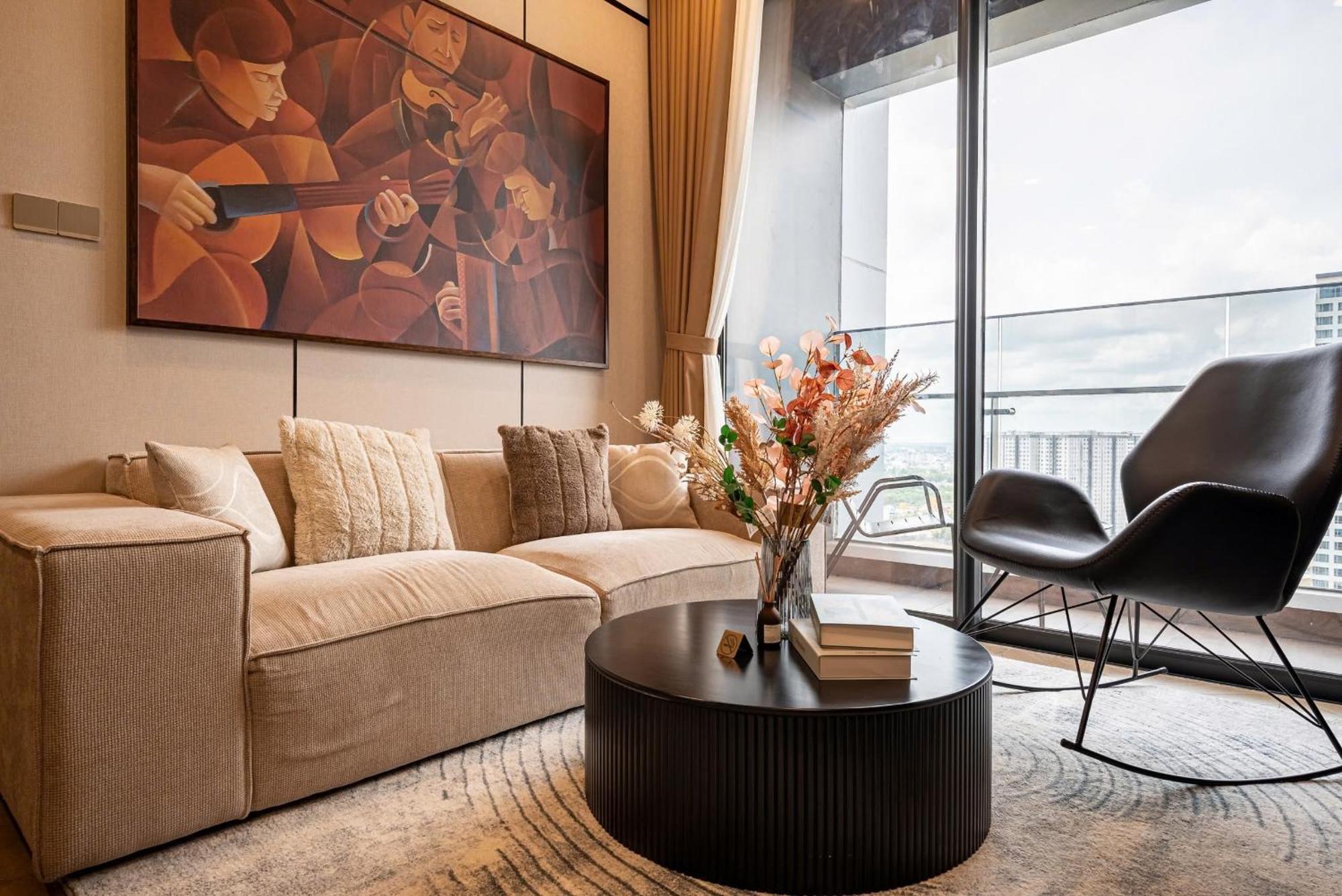 Căn hộ Vinhomes Luxury Art Condotel *