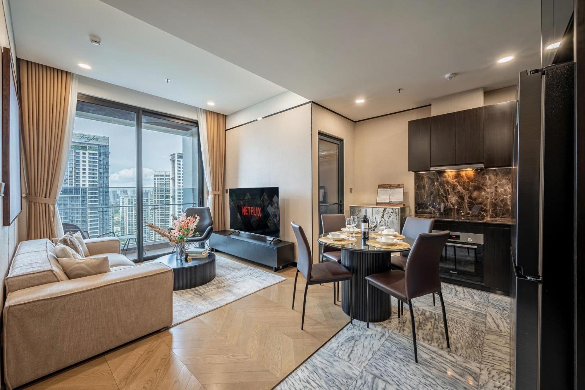 Vinhomes Luxury Art Condotel Căn hộ TP. Hồ Chí Minh