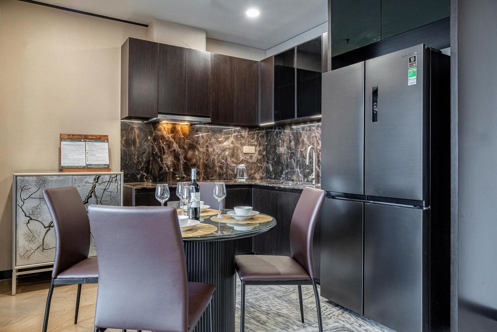 Căn hộ Vinhomes Luxury Art Condotel