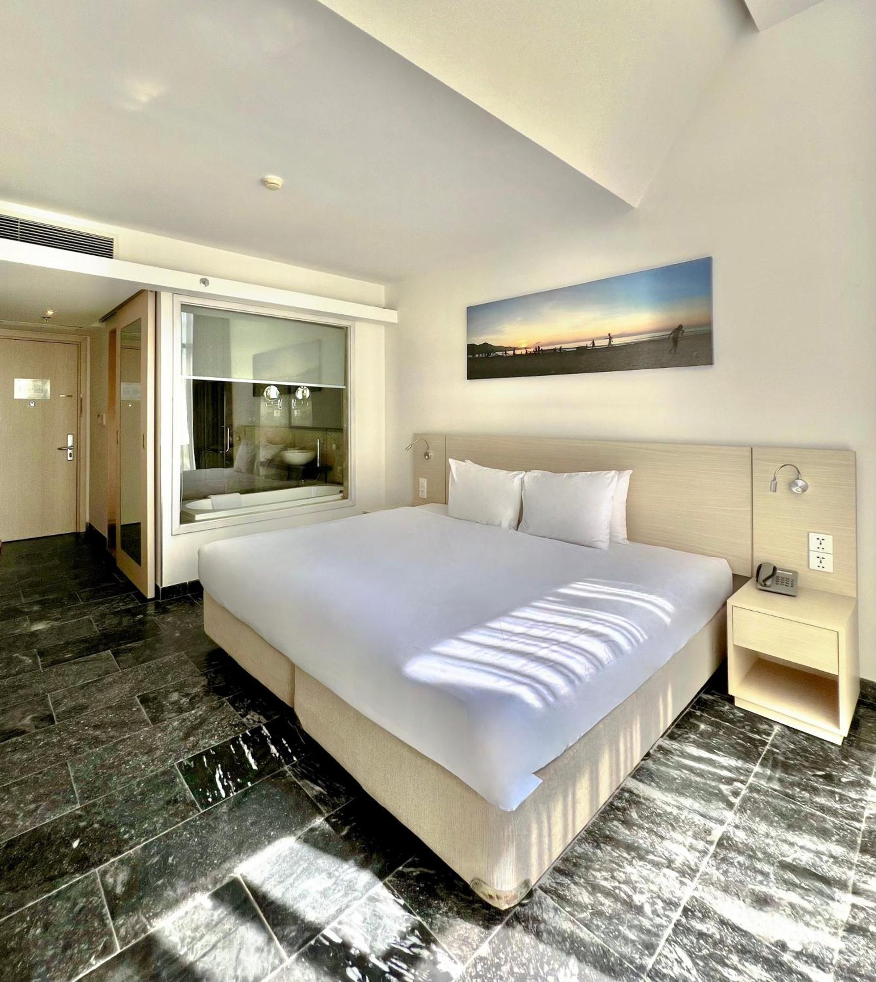 Temple Resort