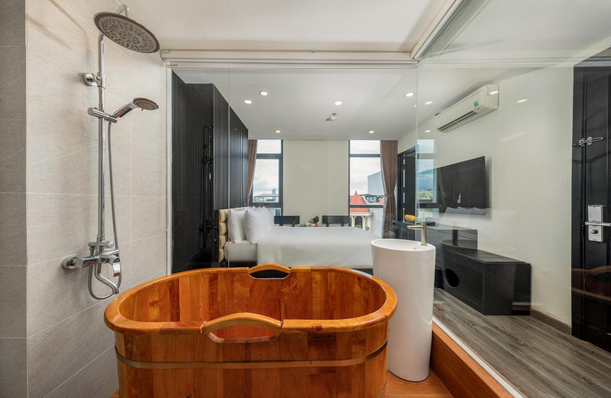 Alcove Bay Boutique Hotel 3*