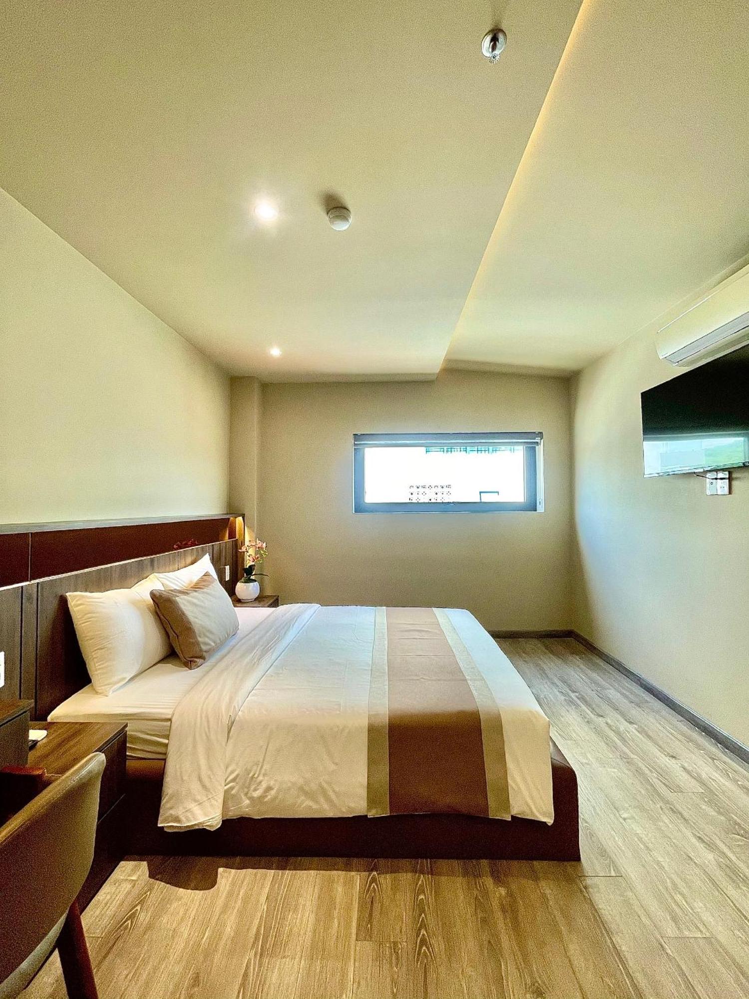 Long Khách sạn Vũng Tàu