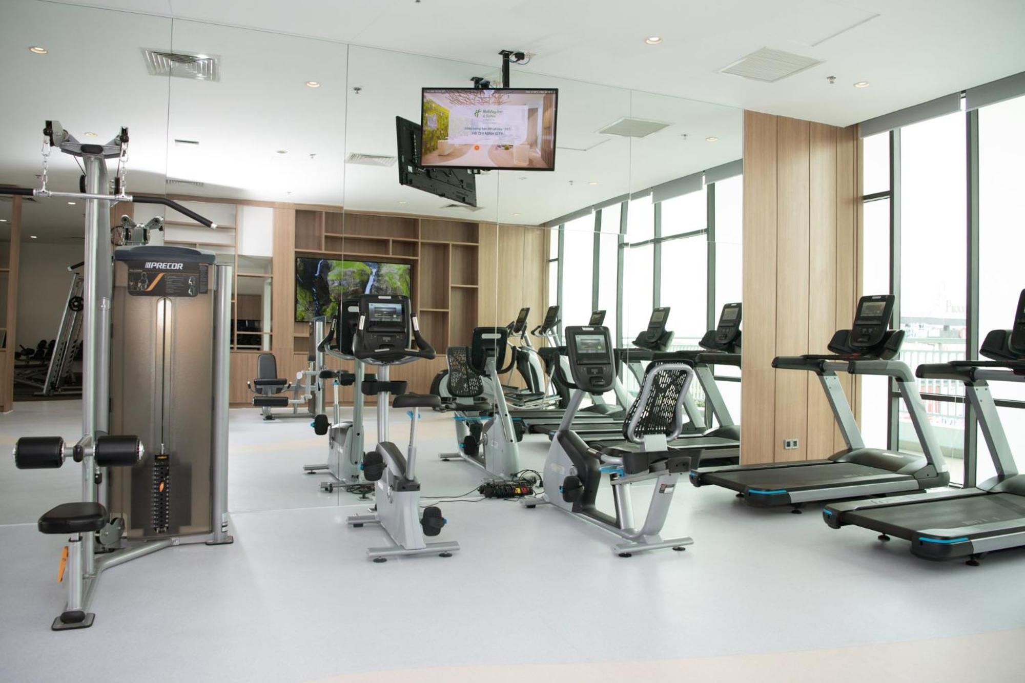 & Saigon Airport By Ihg 5* Ho Chi Minh City
