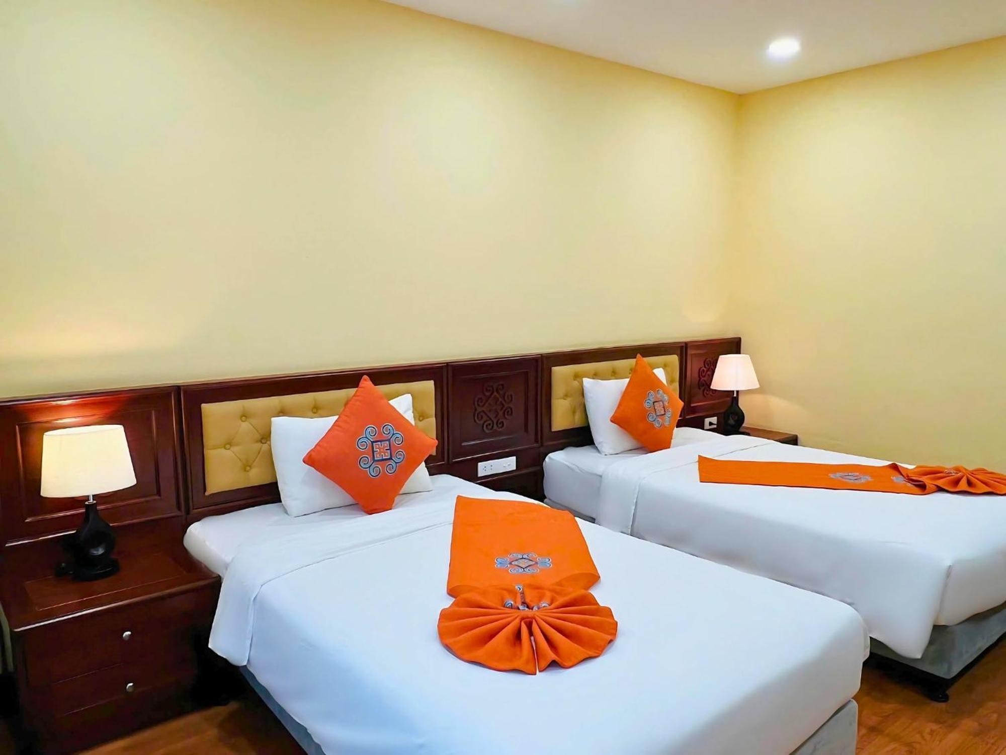 Forest & Convention Hotel 4*