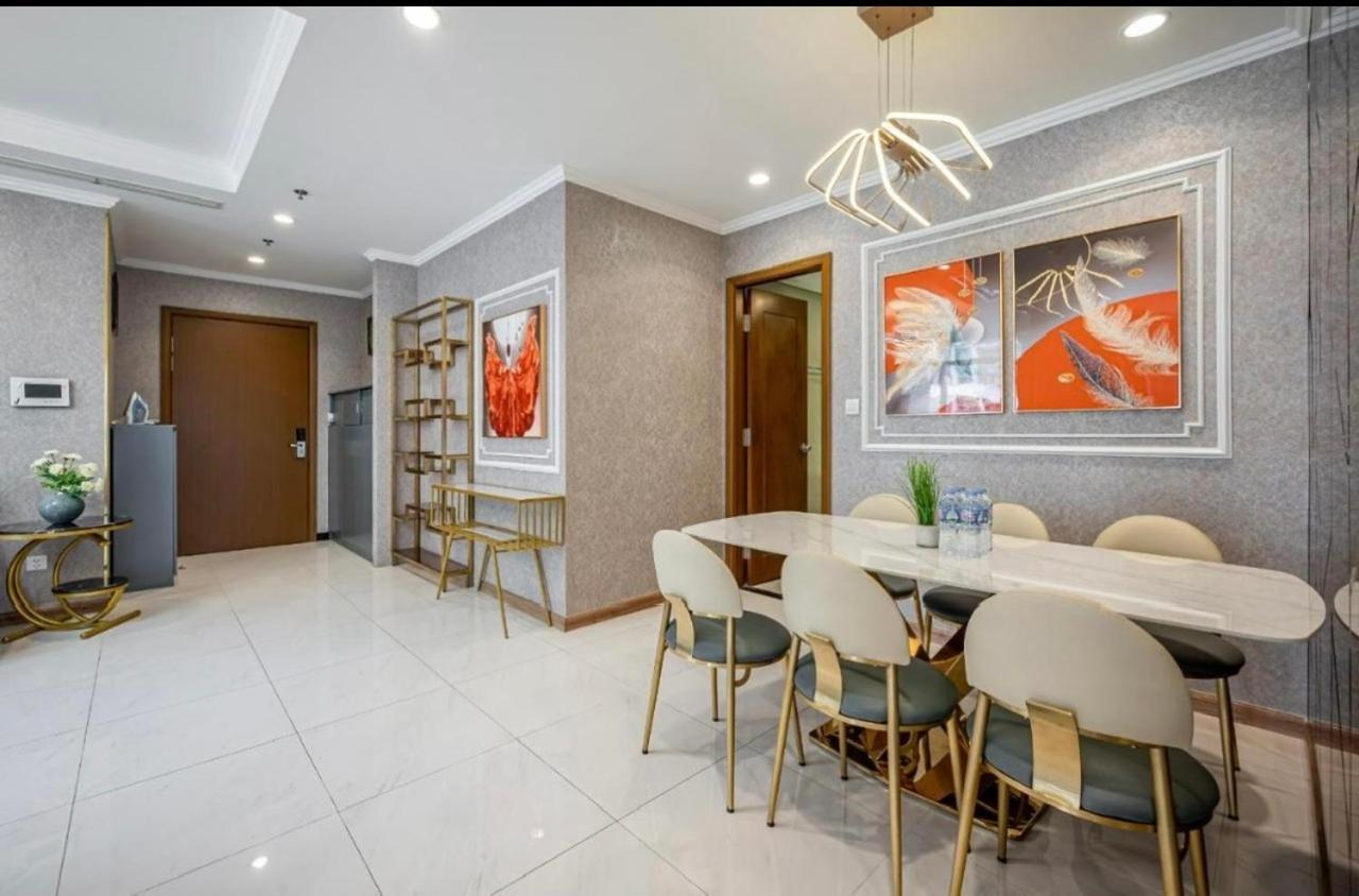 Khách sạn Vinhome Landmark 81 4*