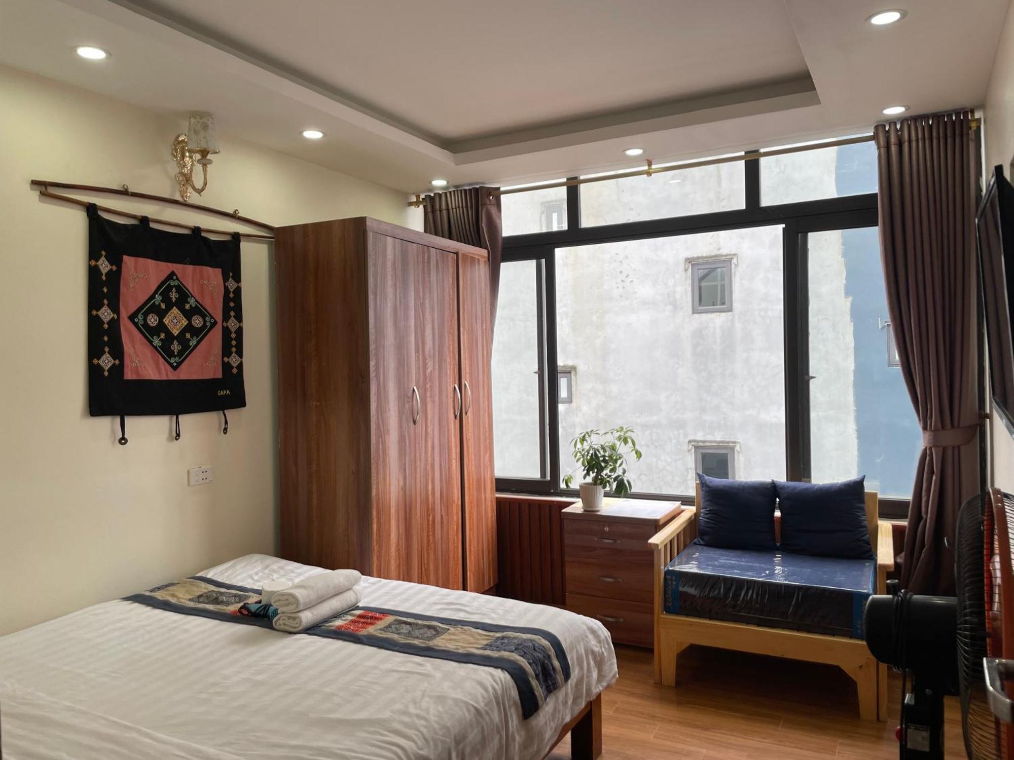 Tuongmai Hostel