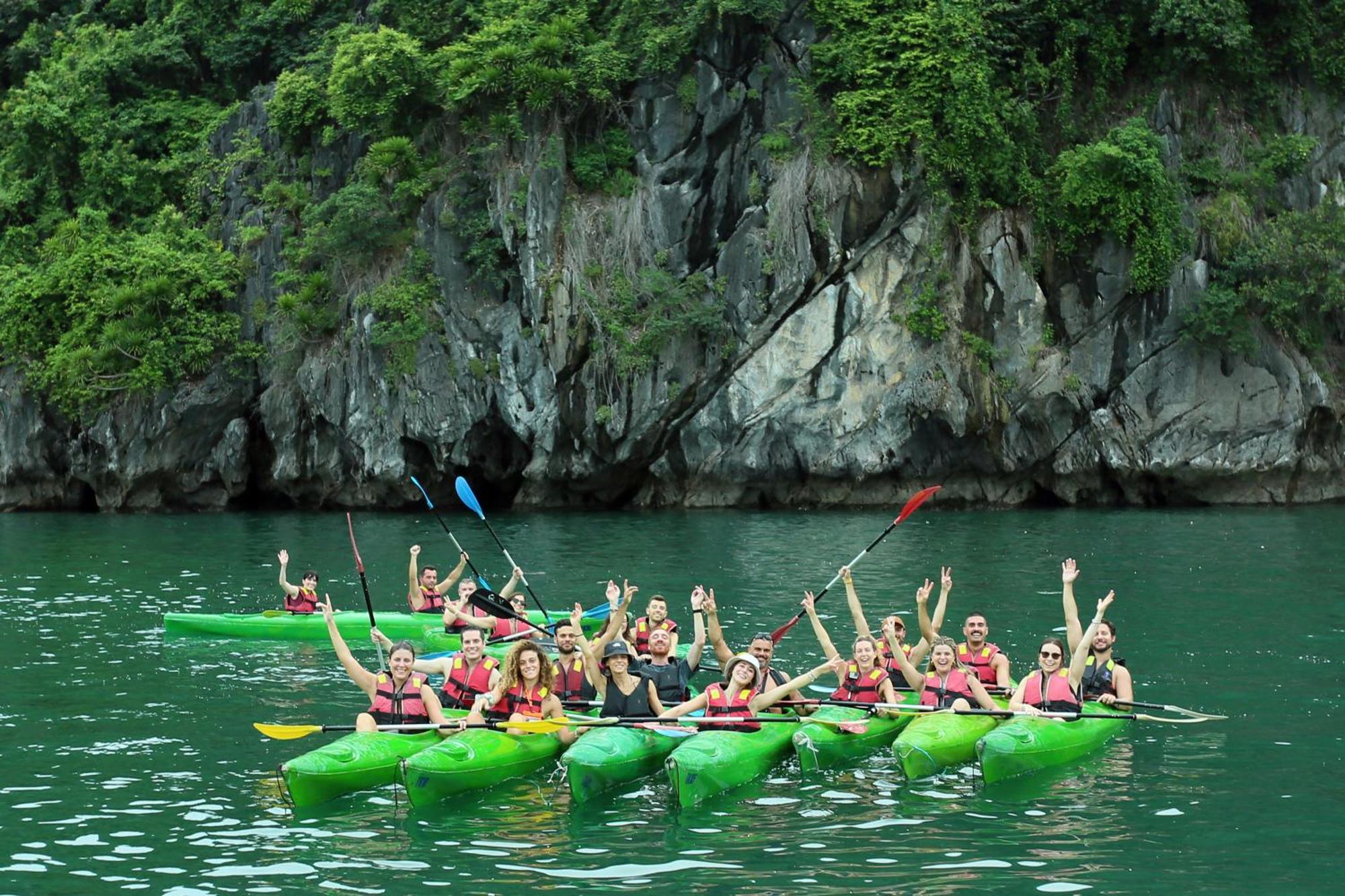Garden Legend 3 Cruise Ha Long