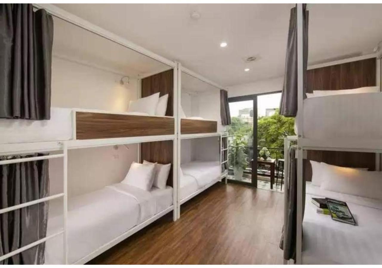 Hostel Eastern Gate &