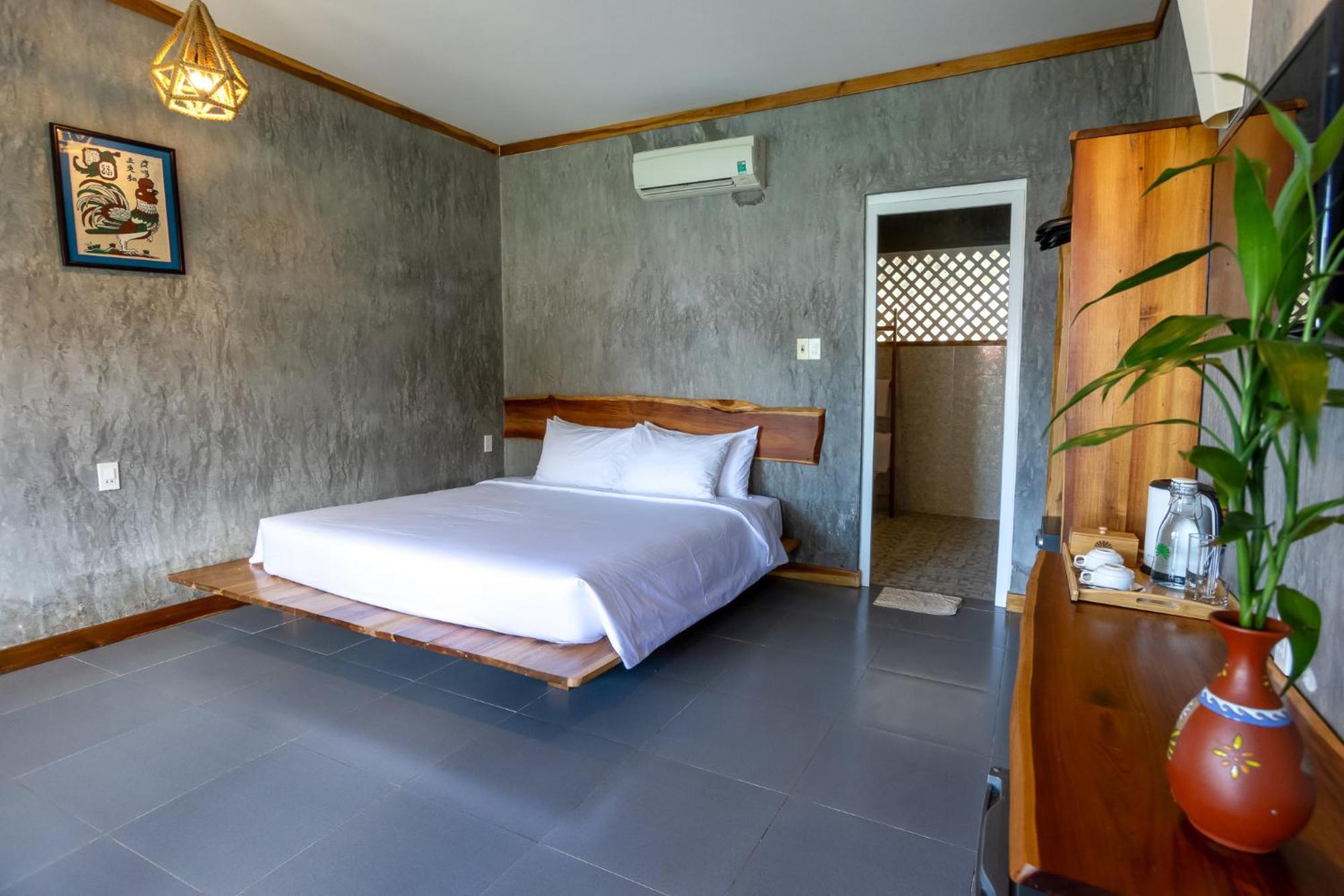 Cosian Bay Resort