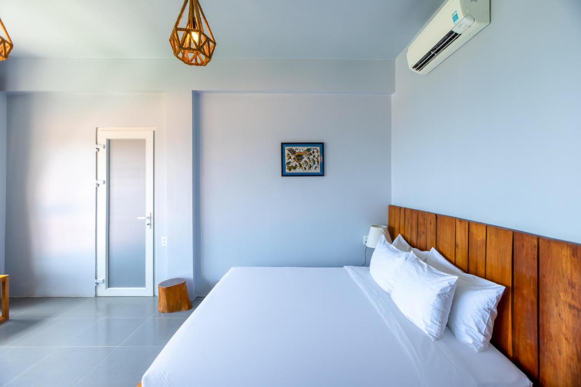 Cosian Bay Resort
