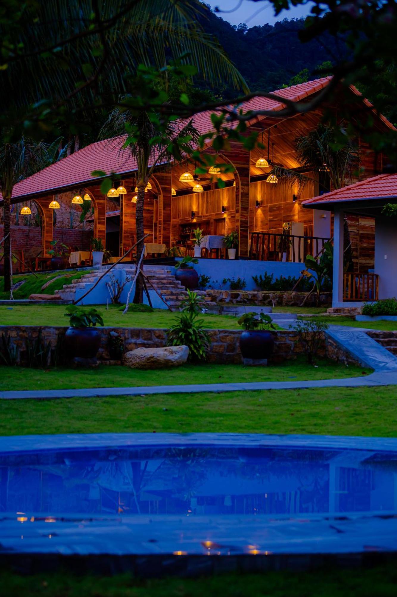 Cosian Bay Phu Quoc