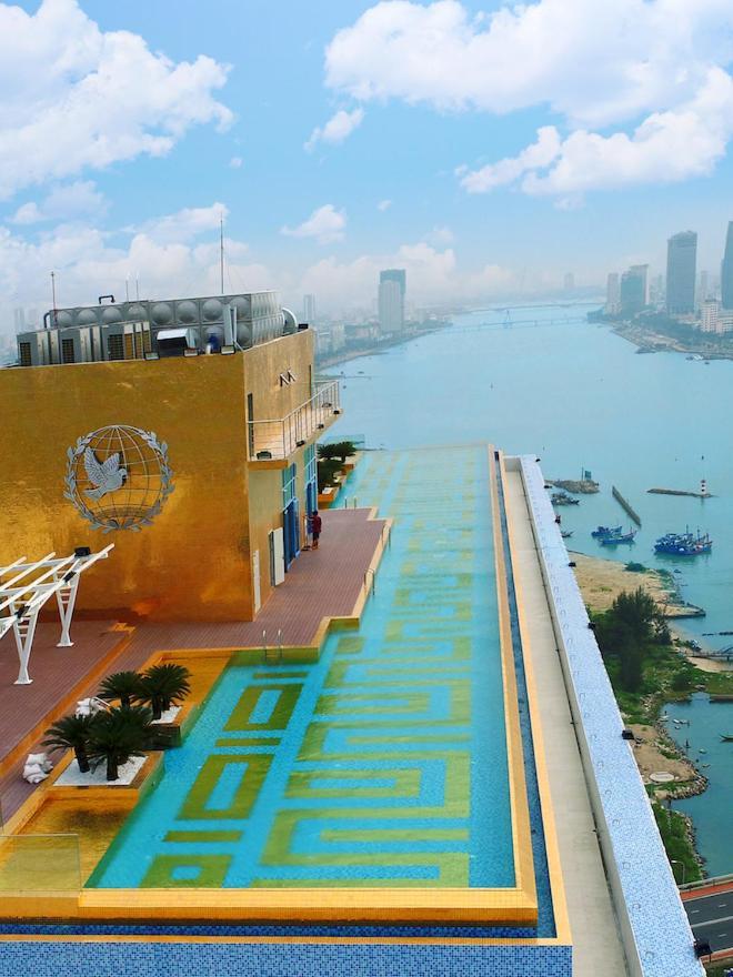 With Sea View - Balcony *