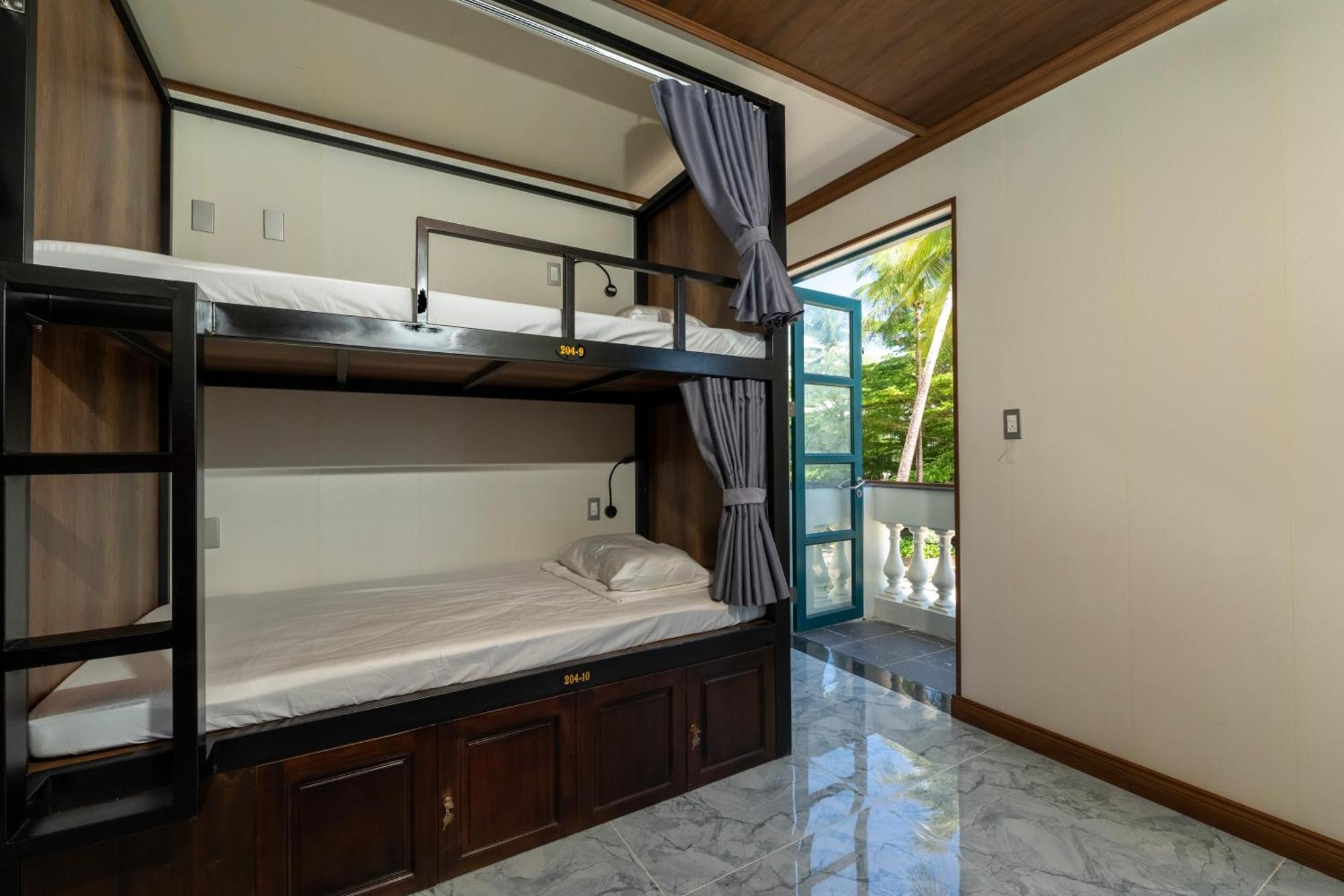 Khách sạn Marina Style Sea View