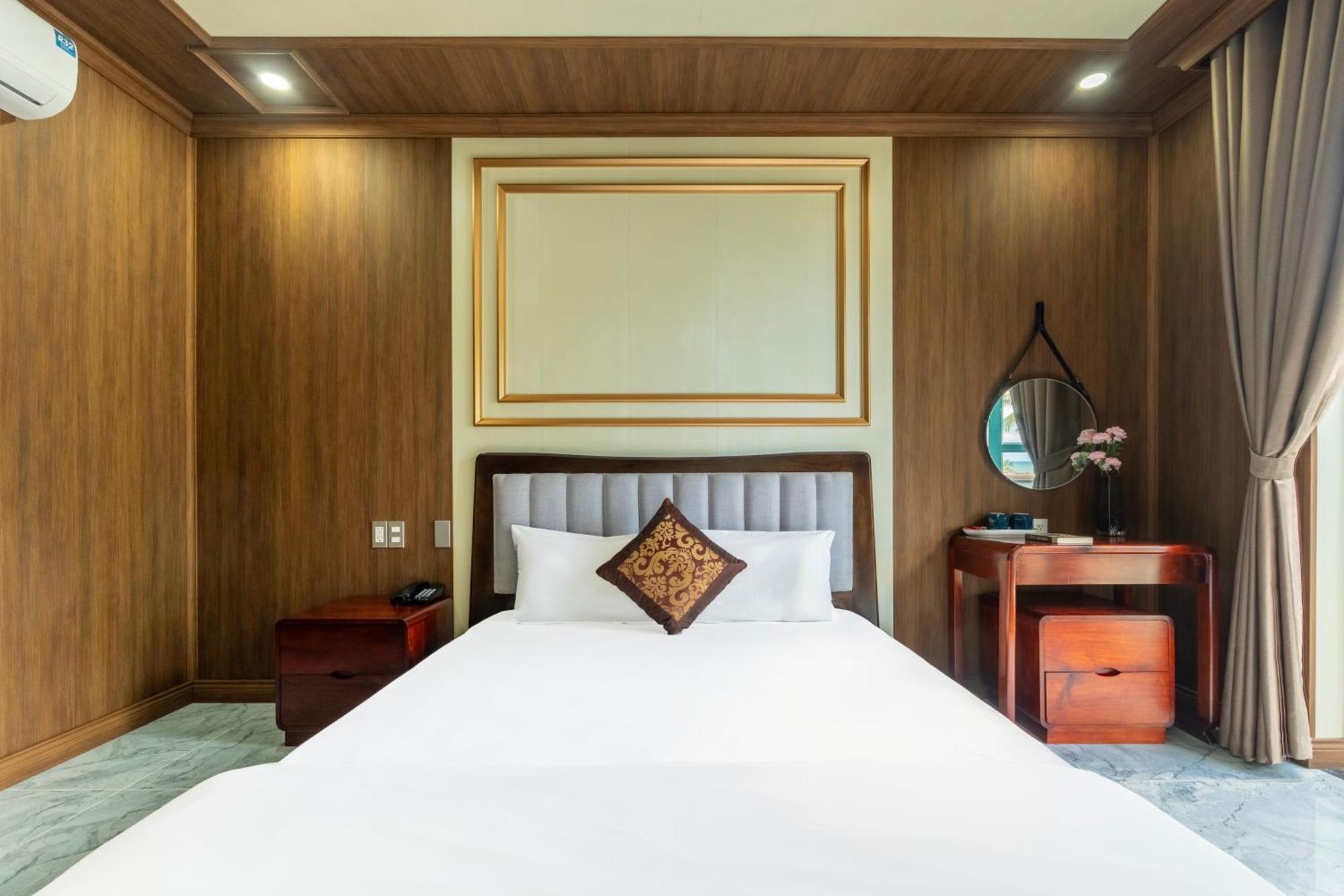 Khách sạn Marina Style Sea View
