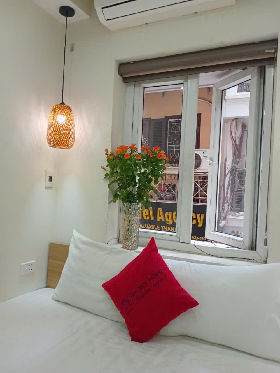 Laura House Khách sạn