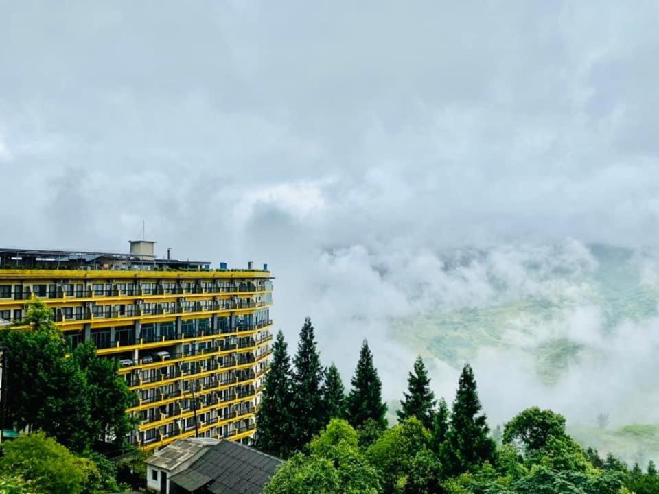 Charm Hotel 4*