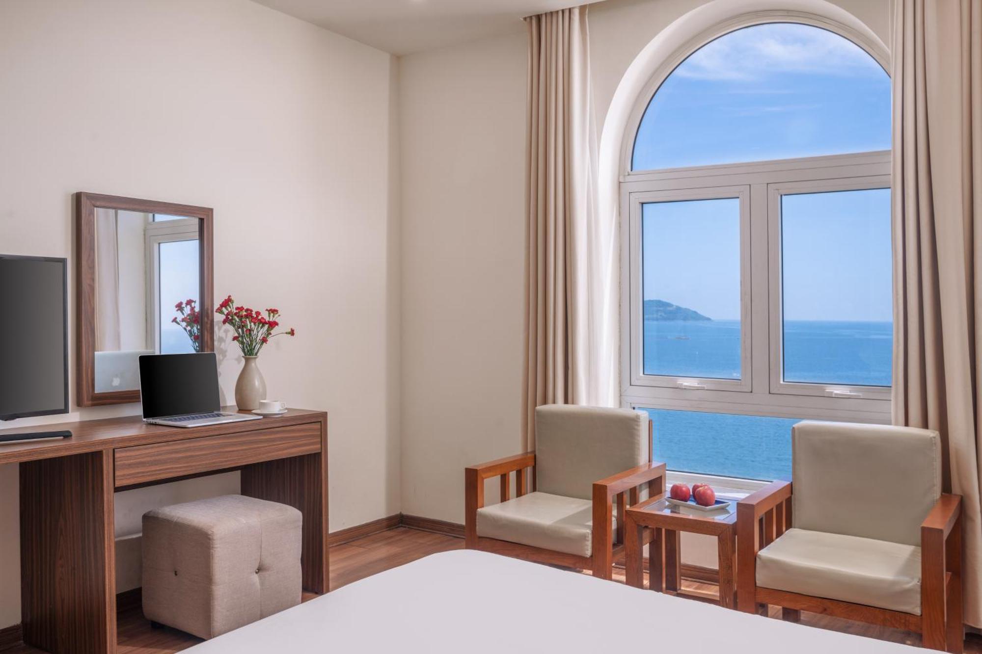 De Lamour Hotel Da Nang
