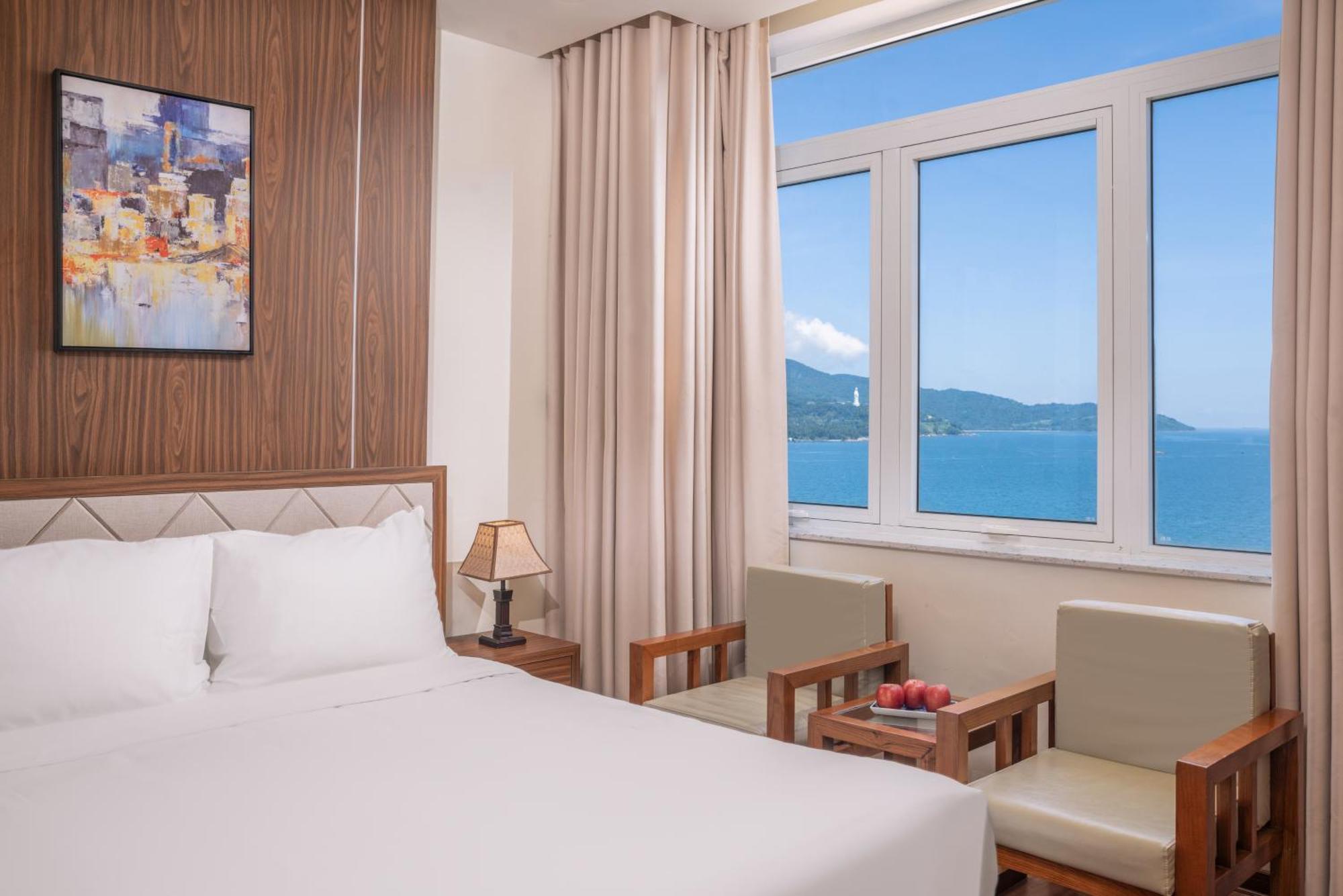 De Lamour Hotel 4*