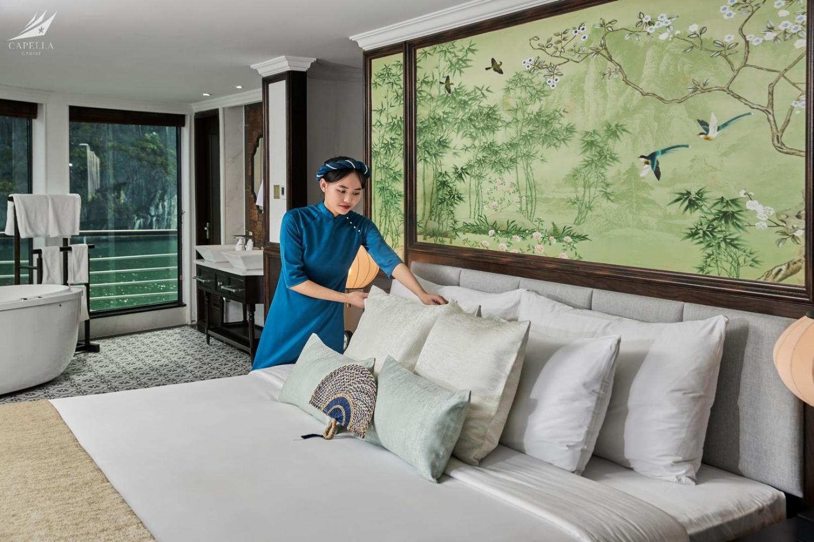 Halong Capella Cruise - Member Of Lyra Cruise Collection  Hạ Long