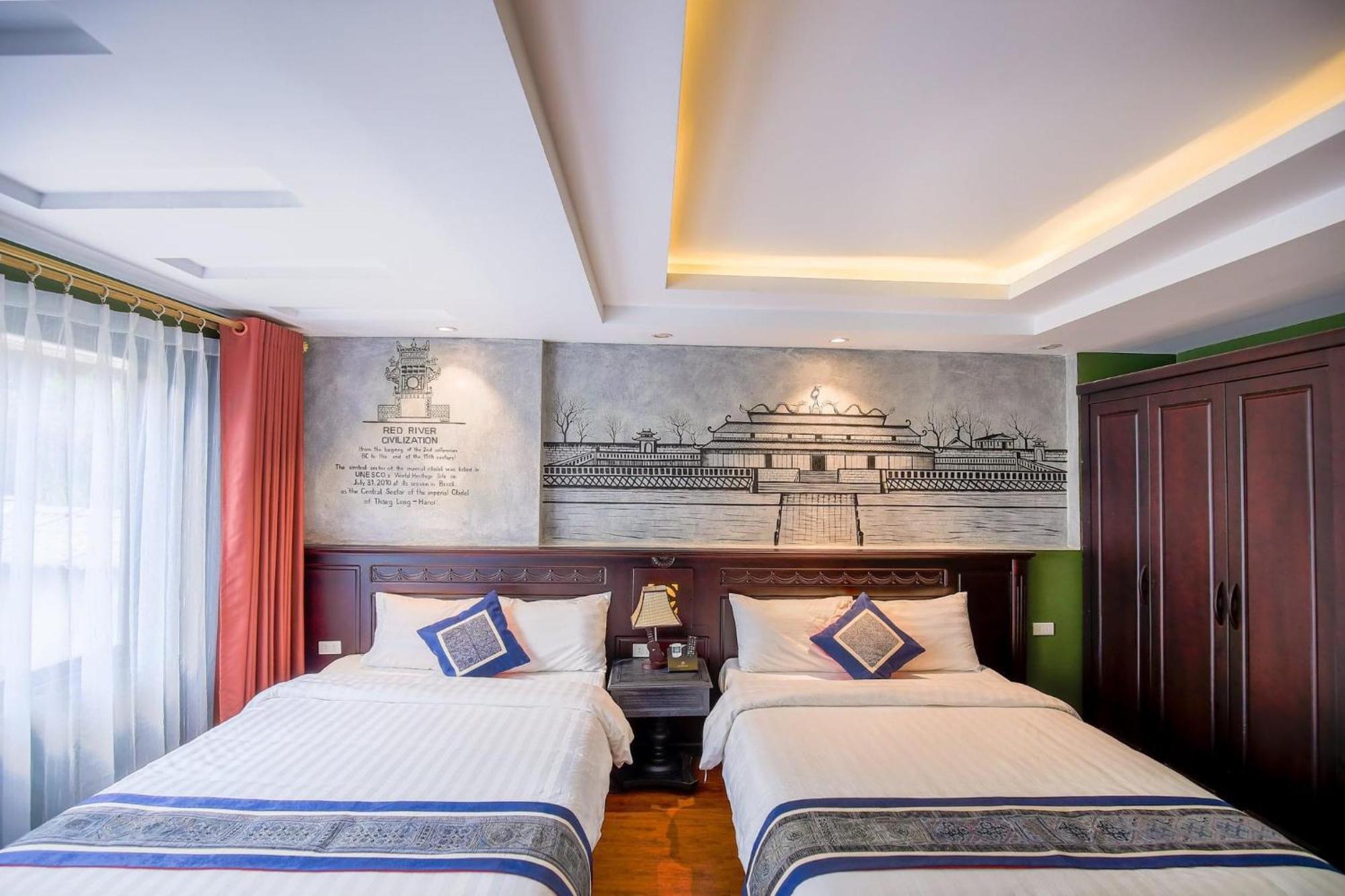 Ban Mai Hotel 2*