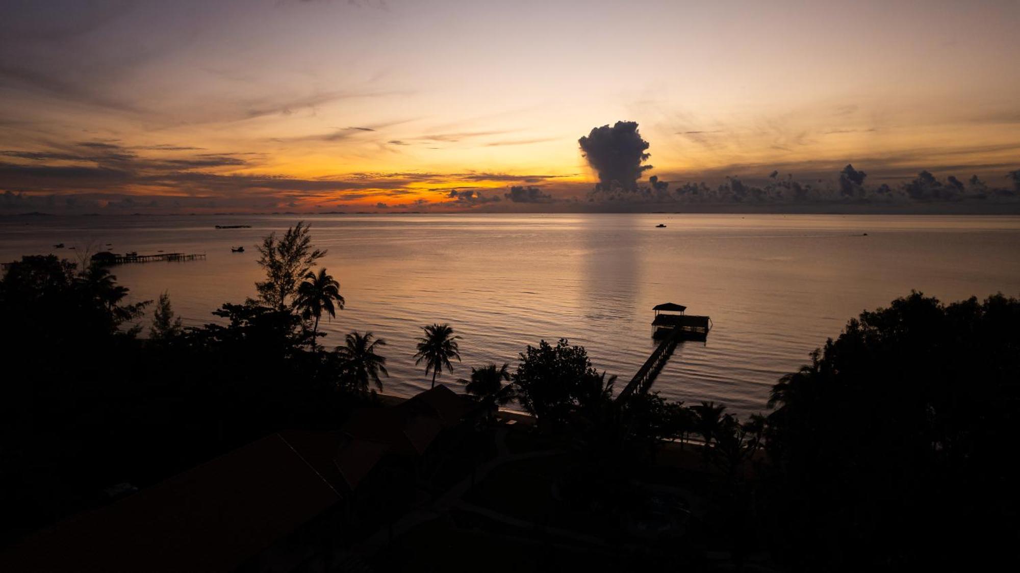 Cosian Bay Resort 4*