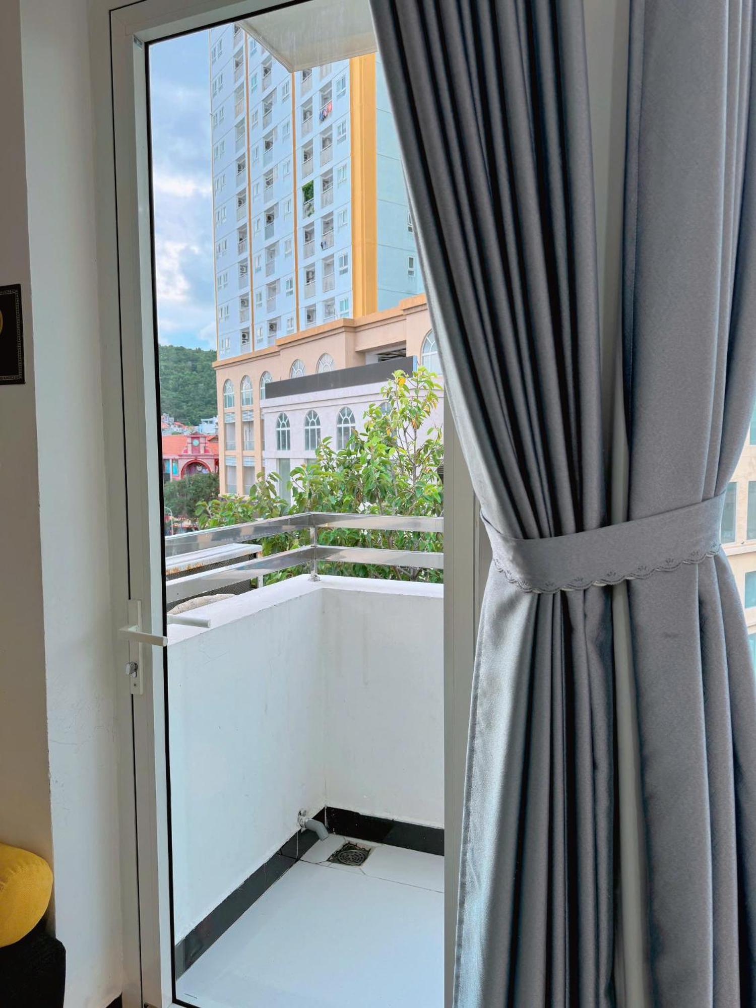 Cen Hotel 2*