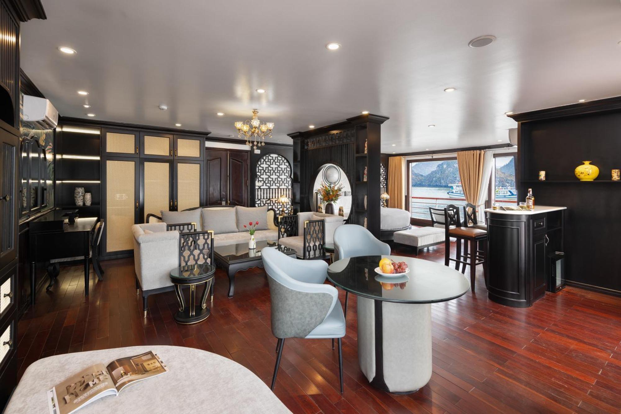 Aqua Of The Seas Cruise Halong Hạ Long