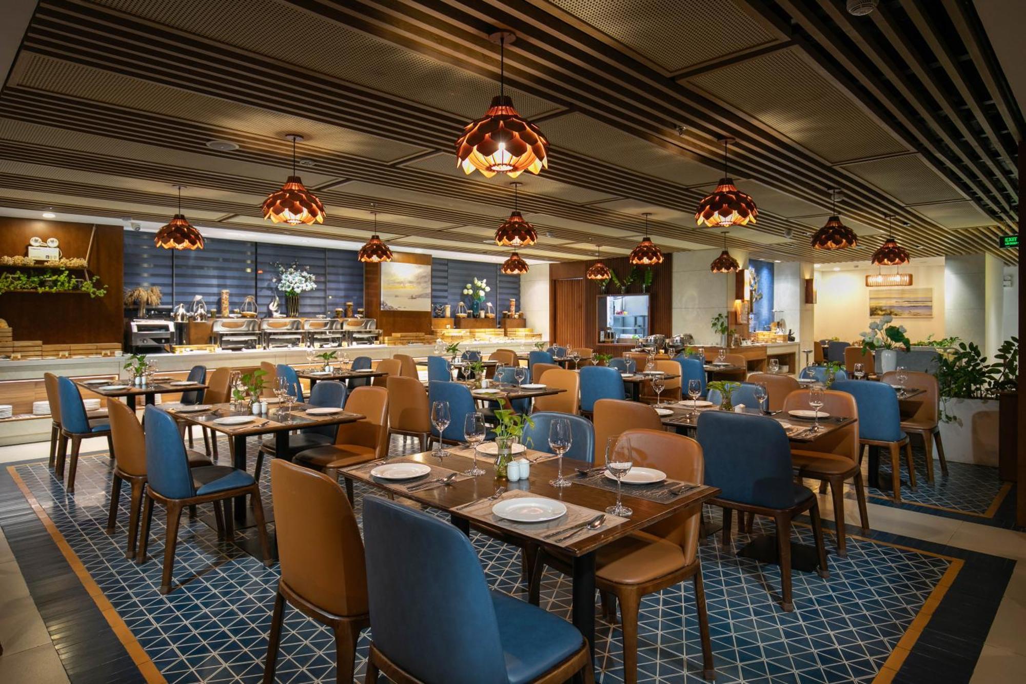 Mangata Beachfront - Rooftop Bar Sea View 4*