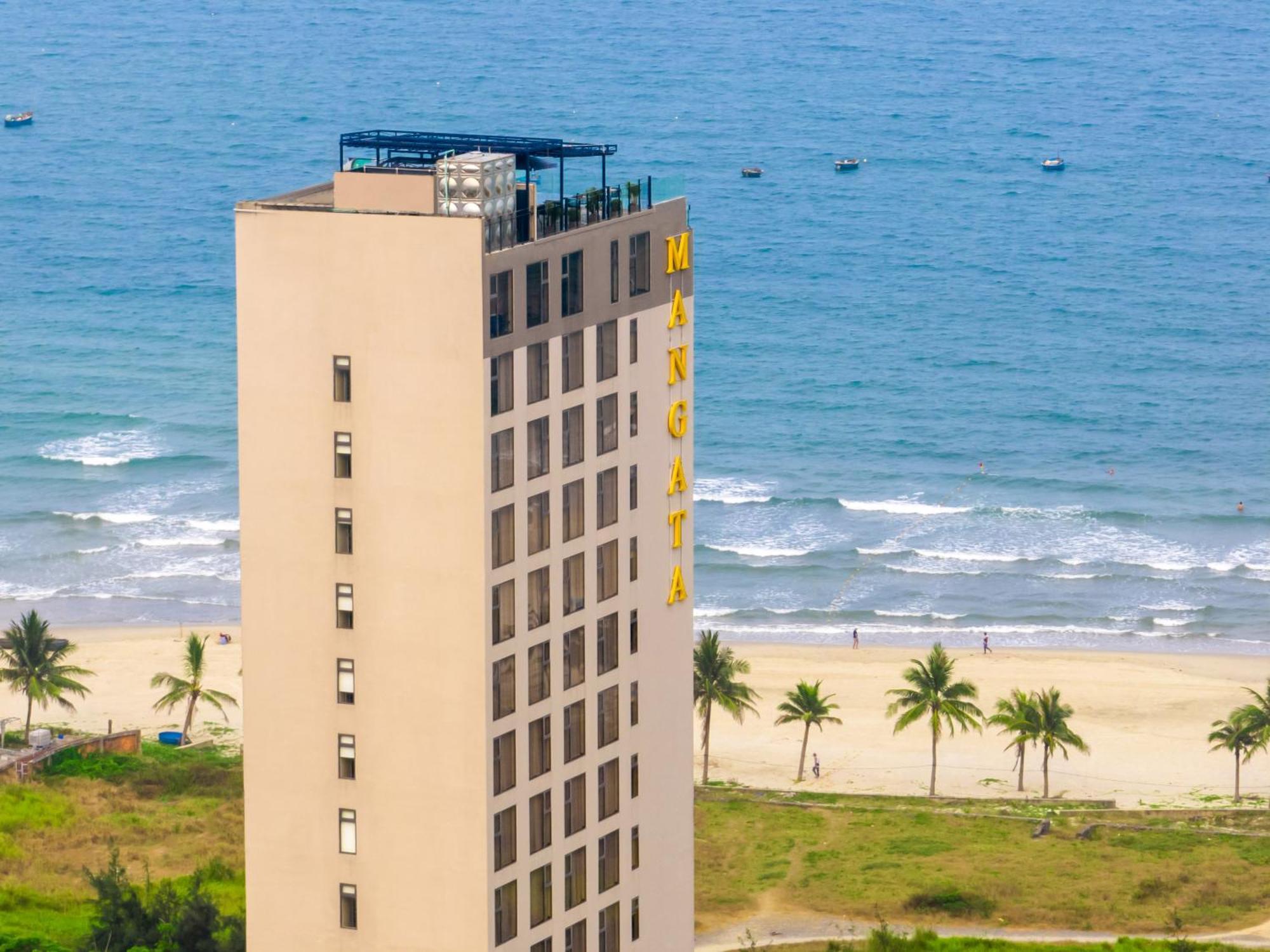 Mangata Beachfront - Rooftop Bar Sea View Da Nang