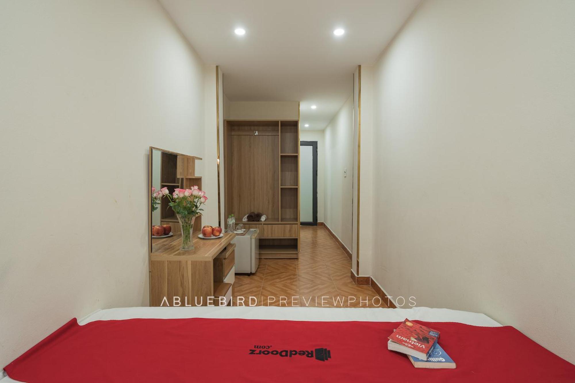 Laura House Khách sạn 2*