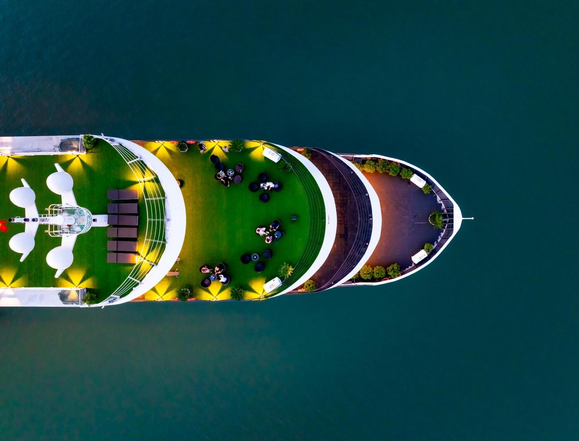  Venus Halong Cruises Ha Long