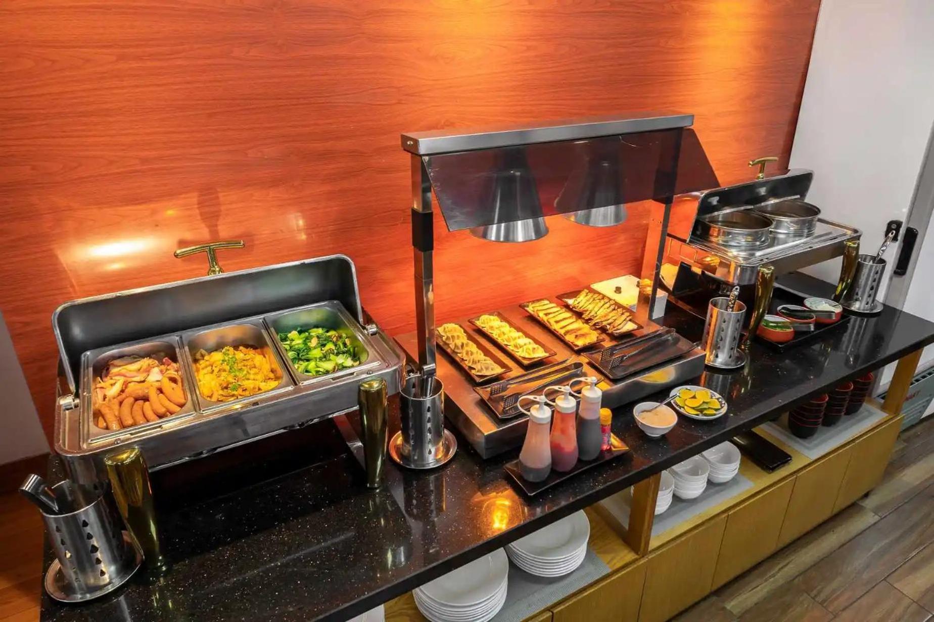 Azumaya Linh Lang Hotel Hanoi