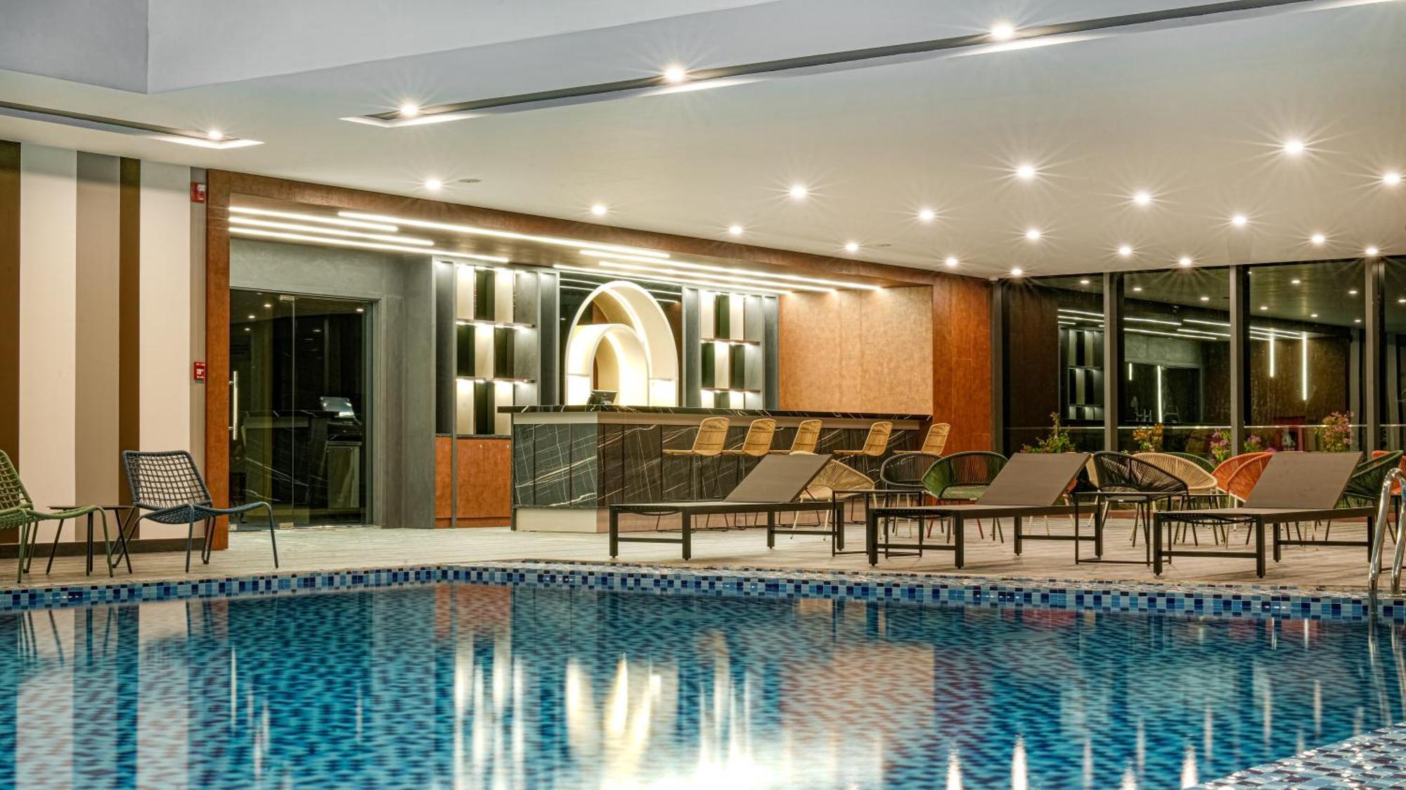 Hotel Wyndham Garden Legend Halong Ha Long