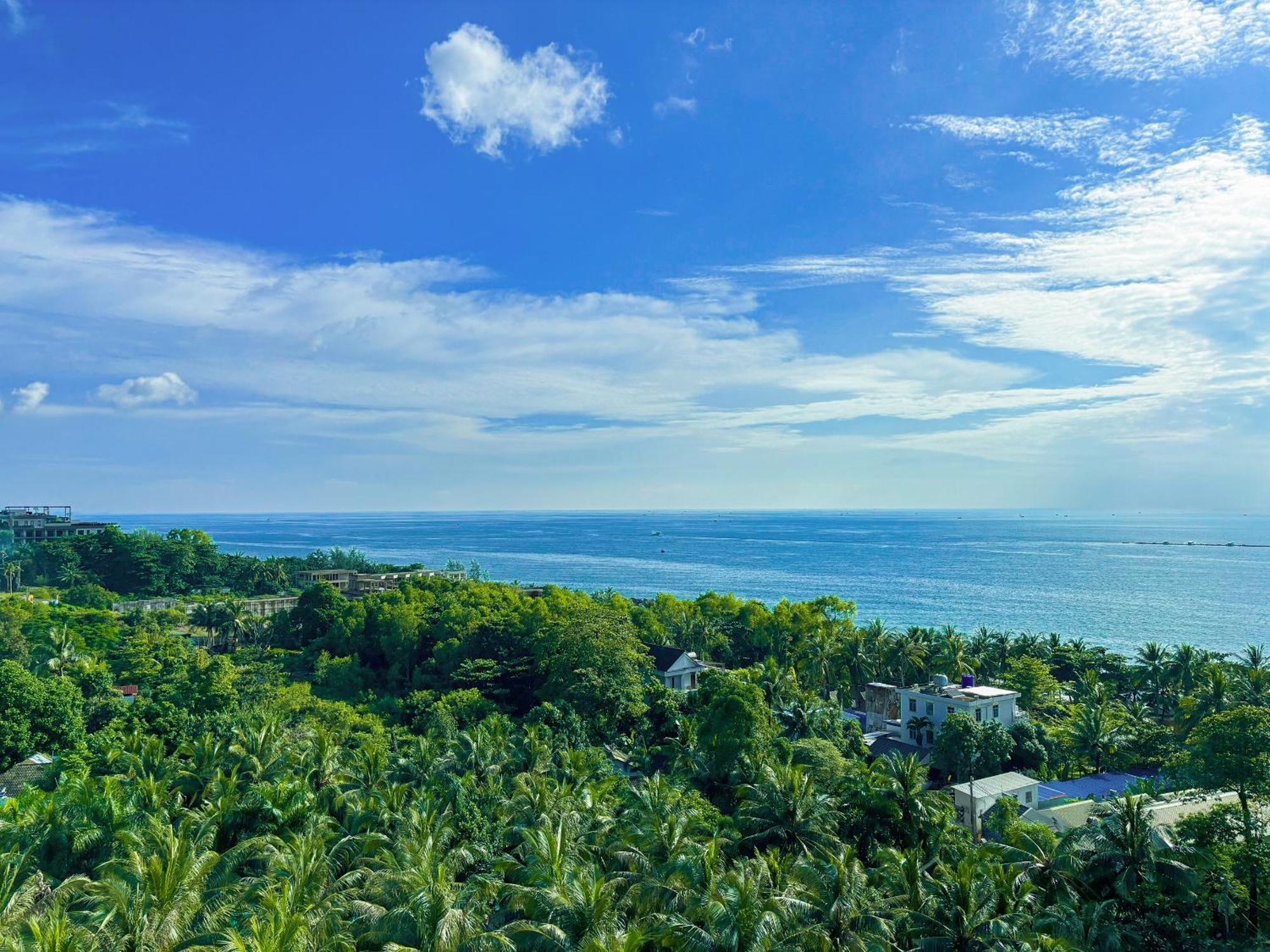 Night Sea Hotel 4*