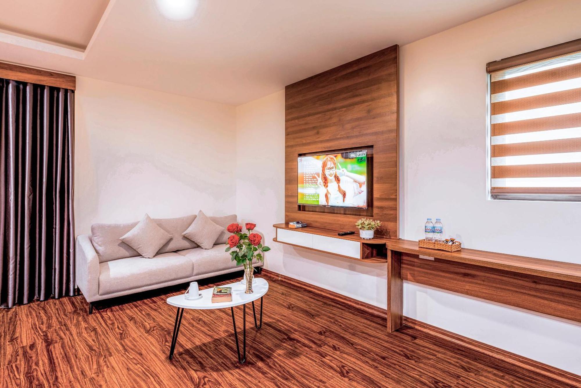 Hotel Night Sea 4*