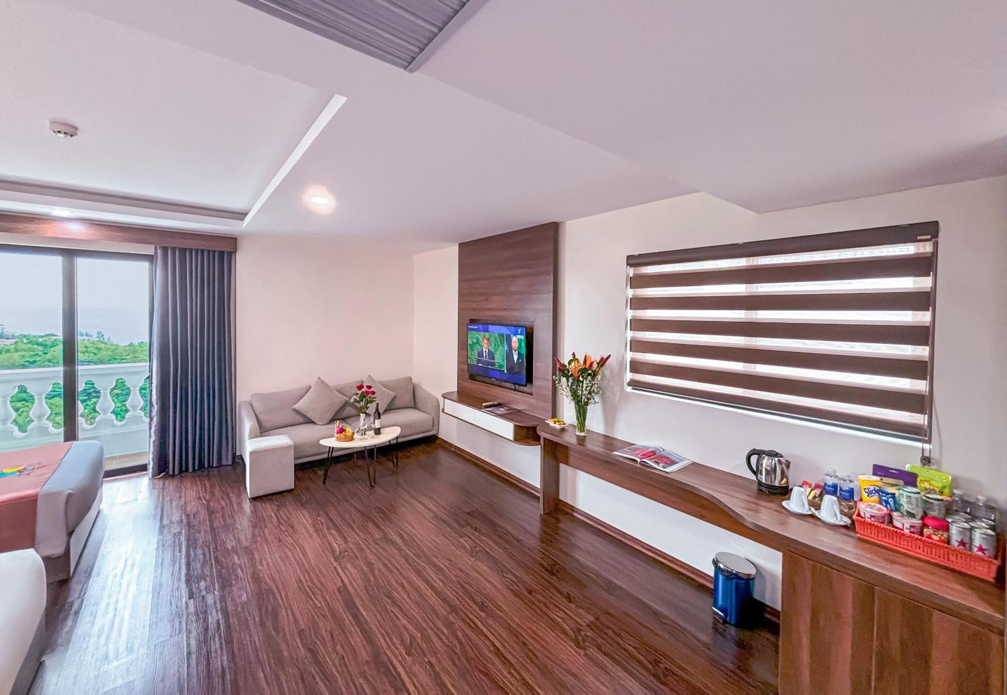 Hotel Night Sea Phu Quoc