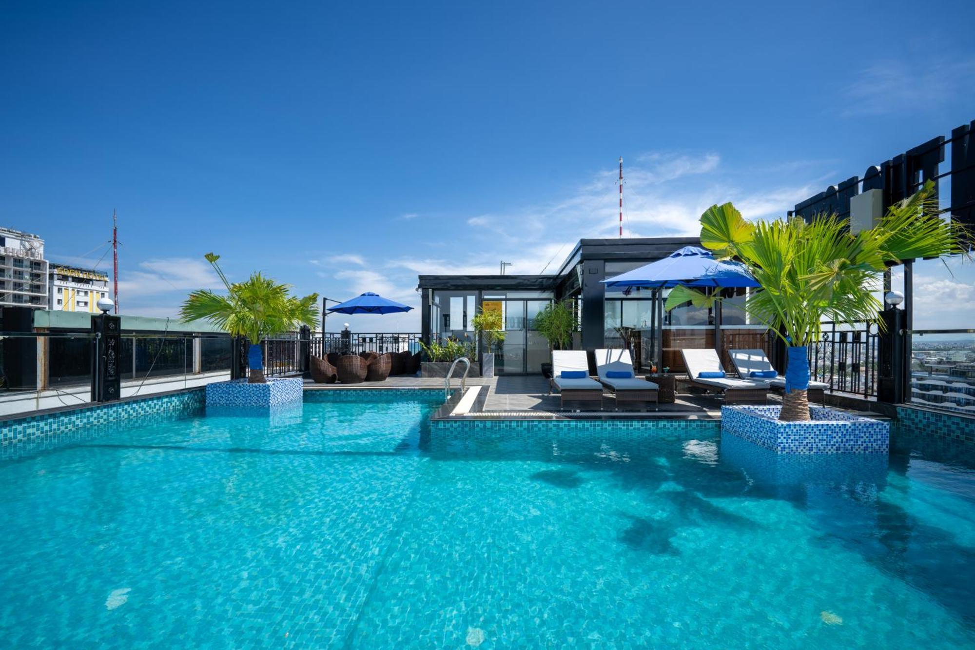 The Sail - My Khe Hotel 4*