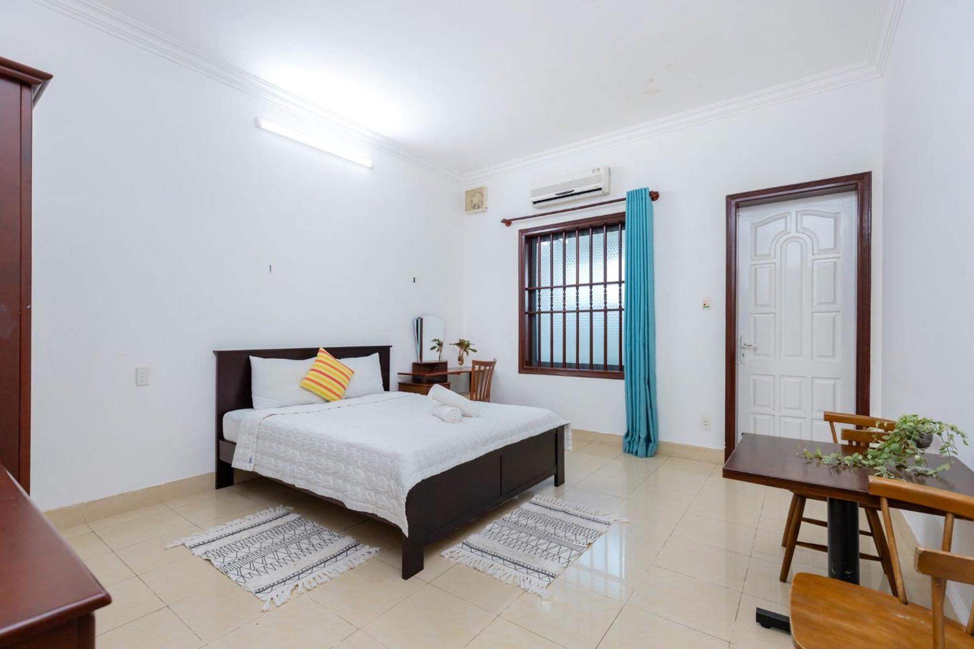 Hoang Duc Ho Boi Bai Sau Villa